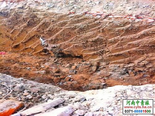 河南省洛阳一工地挖出青砖墙