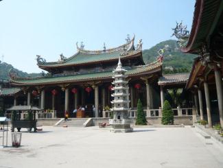 迷上厦门：云上厦门+鼓浪屿+高北土楼五日游