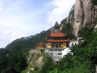黄山千岛湖西递宏村九华山双卧八日游