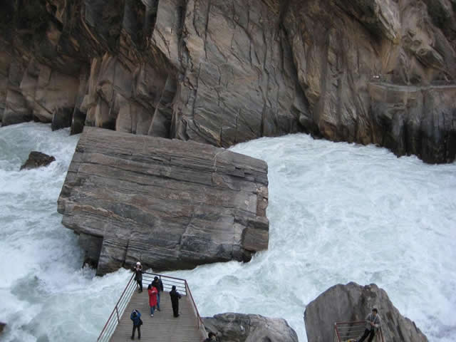 河南青旅