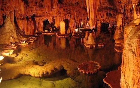 郑州中青旅,郑州中国青年旅行社,河南中国青年旅行社,新 西兰怀托摩萤火虫洞