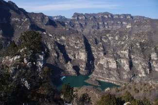 龙潭峡大峡谷一日游